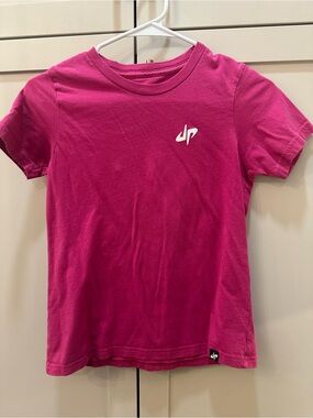 DUDE PERFECT Kids' Short Sleeve Crewneck Tee - Fuchsia- YL
